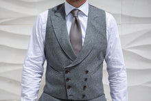 Load image into Gallery viewer, ELIE Peaked Lapel 3 Pcs Flannel Suit
