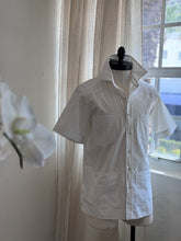 Load image into Gallery viewer, ERNIE Cabana in Light Seersucker fabric by Thomas Mason