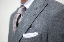 Cargar imagen en el visor de la galería, BRUNO 6 x 2 DB Flannel Suit
