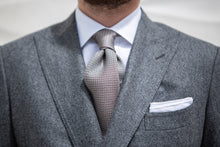 Cargar imagen en el visor de la galería, BRUNO 6 x 2 DB Flannel Suit