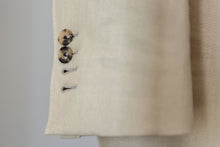 Cargar imagen en el visor de la galería, Suit in Irish Linen by Caccioppoli