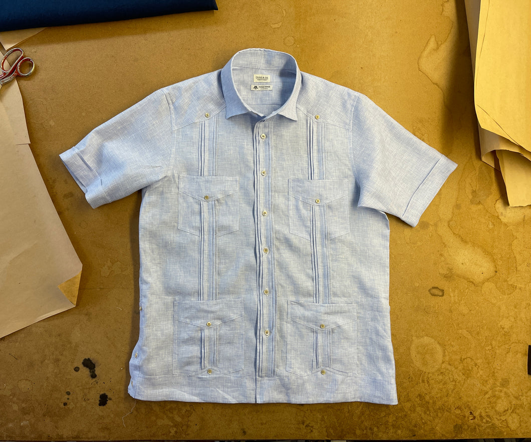 ADAM Short sleeve guayabera in light blue linen. 