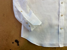 Cargar imagen en el visor de la galería, IKE Field Shirt in Sahara Linen cloth by Thomas Mason