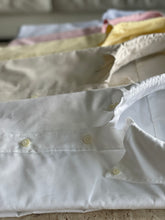 Cargar imagen en el visor de la galería, Yellow Oxford Cloth Button Down (OCBD) Made in USA