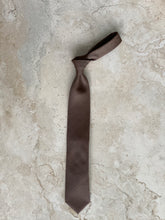 Cargar imagen en el visor de la galería, Four-In-Hand Wool Tie
