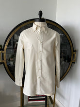 Load image into Gallery viewer, Beige Oxford Cloth Button Down (OCBD) Made in USA