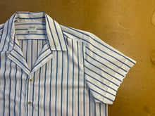 Cargar imagen en el visor de la galería, TOM Chambray Camp Shirt